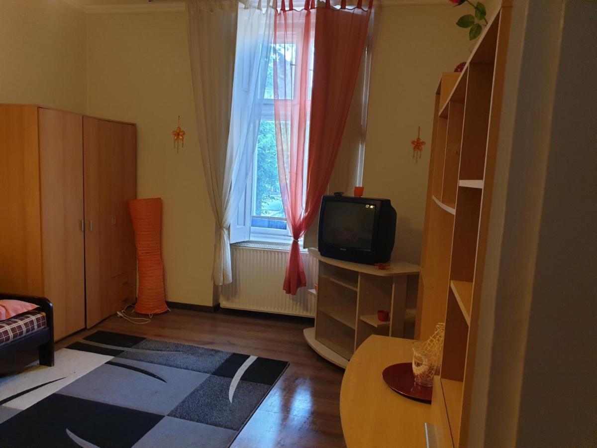 Izisz Debrecín Exteriér fotografie
